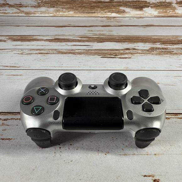 Sony DualShock PlayStation 4 Silver Controller CUH-zCT2U For Parts Needs Battery - Picture 4 of 6